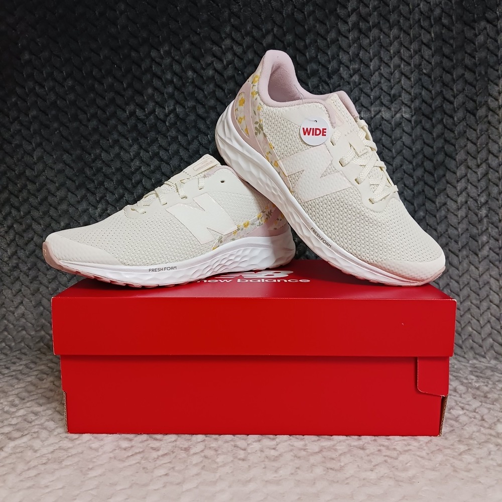 New Balance Fresh Foam Arishi v4 Big Kids Wide Running Shoes White Pink Size 5 - Picture 1 of 12